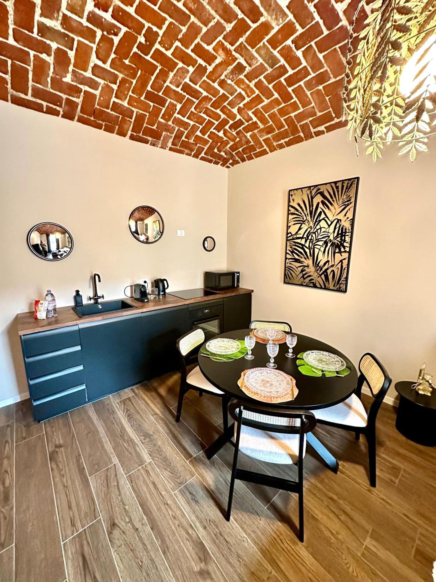 Jungle House - Nuvola Lavazza Appartement Turijn Buitenkant foto